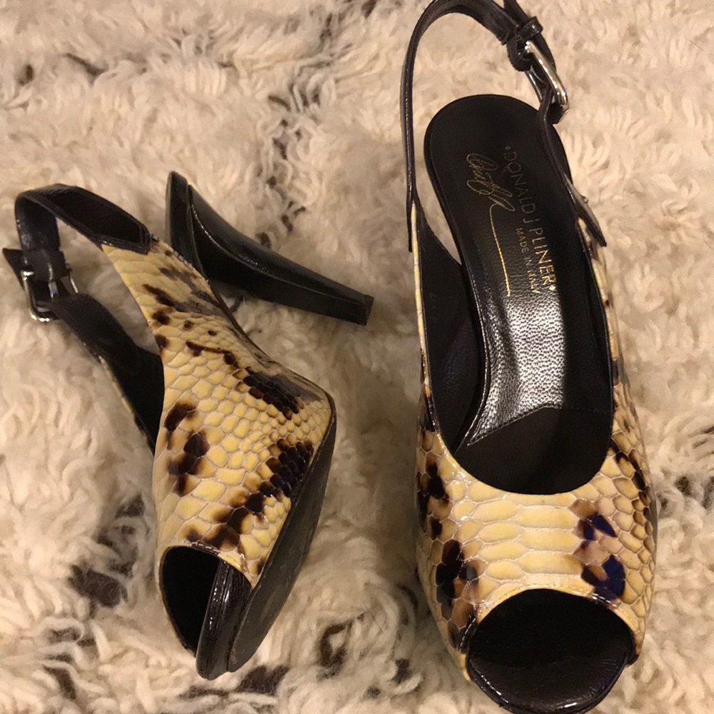 Donald J Pliner heels. Made in Italy.